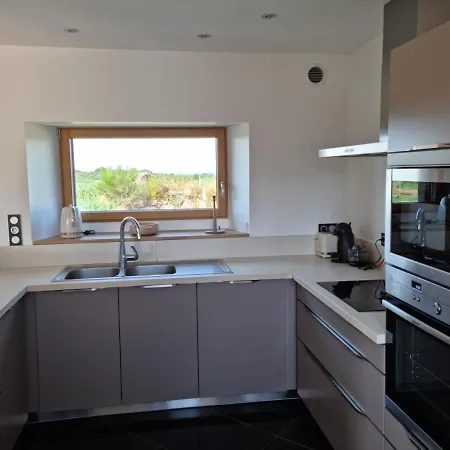 Longere Renovee Sur Les Hauteurs De Holiday home Perros-Guirec